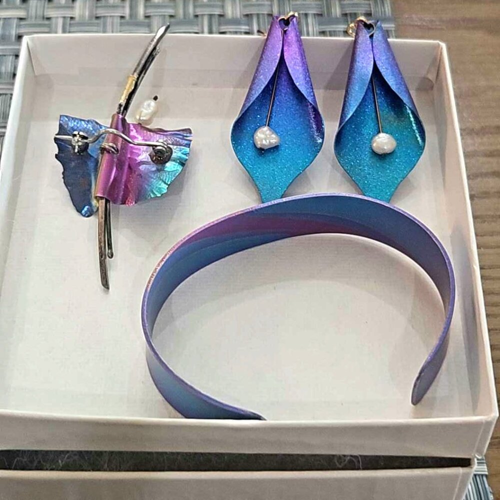 VTG Artisan Titanium Anodized Jewelry Set (Earrings, Cuff & Butterfly Brooch)